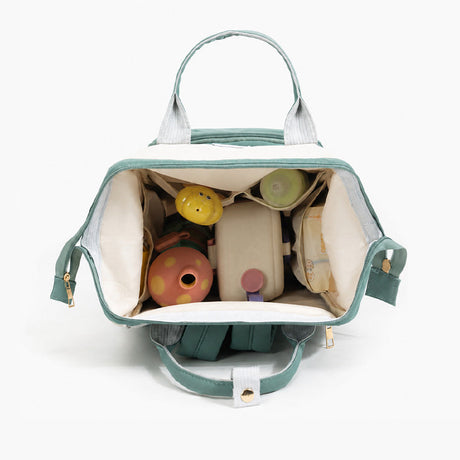 808 - MOCHILA PAÑALERA VERDE
