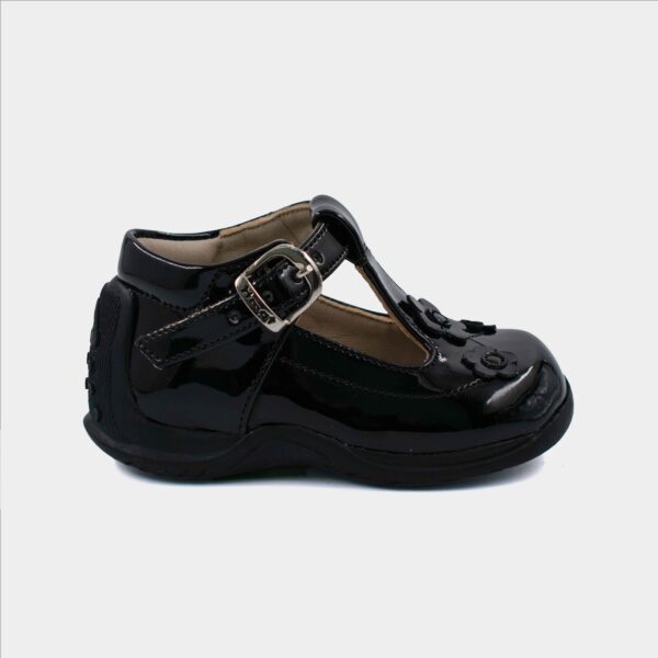 Zapato Pibe Negro Charol 5034